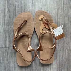 Rose Gold Havianas - NWT - European size 41-42 / US size 11